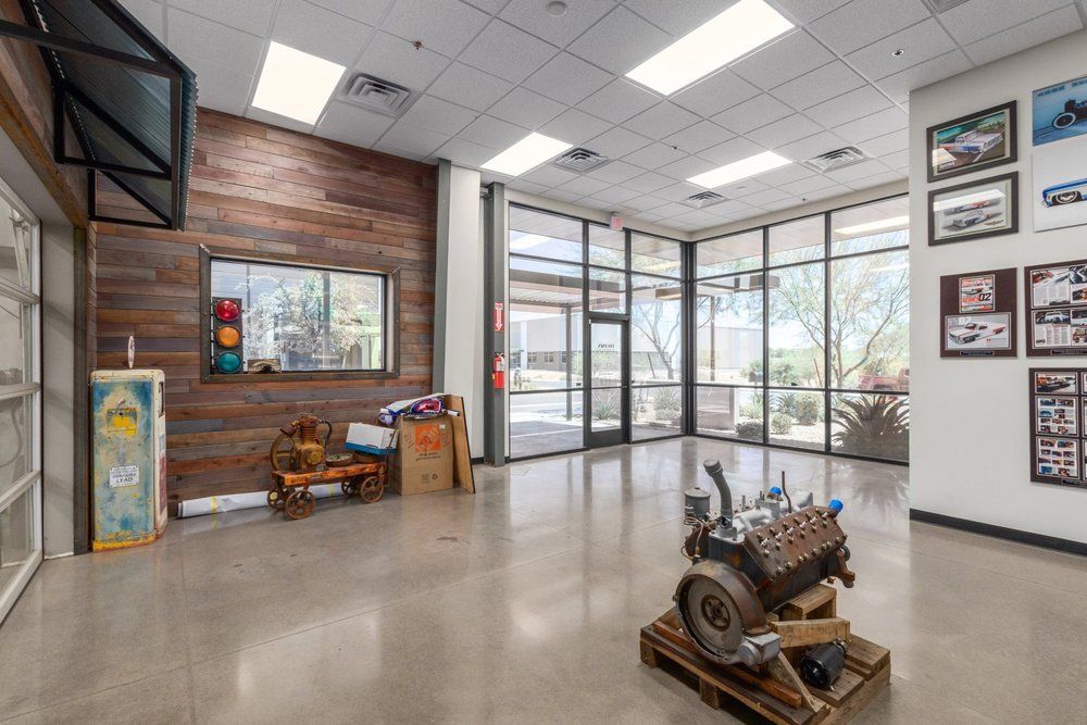 1700 E Robin Ln, Phoenix, AZ 85024